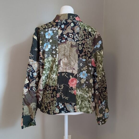 Vintage 90s Casual Studio Quilted Jacket Patchwork Floral Foliage Rose Medium - Picture 2 of 13